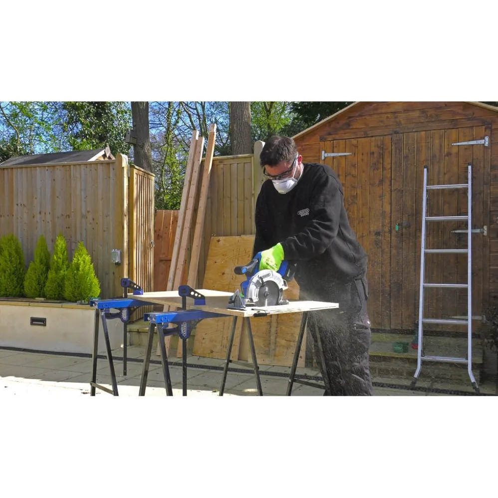 D20 20V Brushless Circular Saw, 1 x 3.0Ah Battery, 1 x Fast Charger