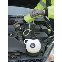 Manual Pressure Brake Bleeder